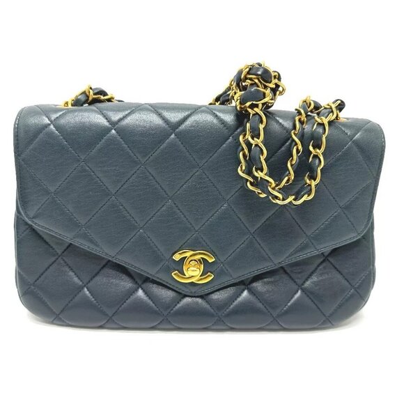 CHANEL Quilted Vintage Double Chain CC Matelasse CC Mark Chain Bag Shoulder bag - Picture 1 of 16